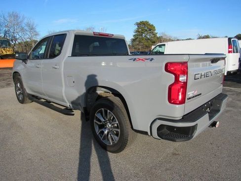 Used 2024 Chevrolet Silverado 1500 RST w/ LPO, Dark Essentials Package image 7