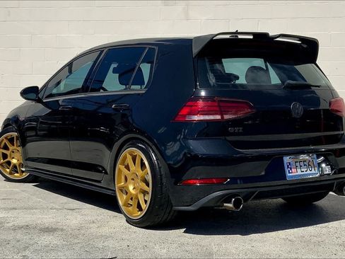 Used 2018 Volkswagen GTI S FWD image 5