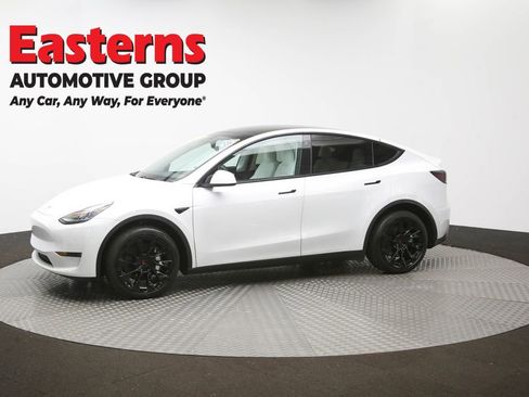 Used 2020 Tesla Model Y Long Range image 54