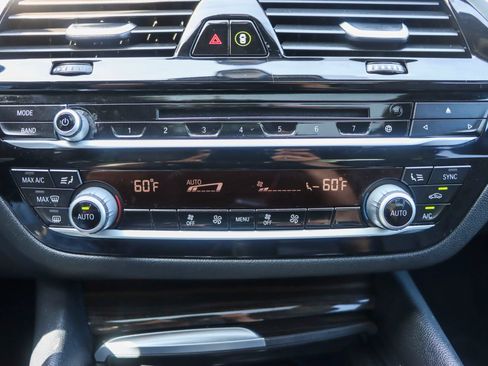 Used 2019 BMW 530i RWD image 39