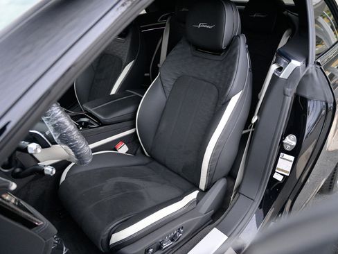 Used 2025 Bentley Continental GT Speed image 22