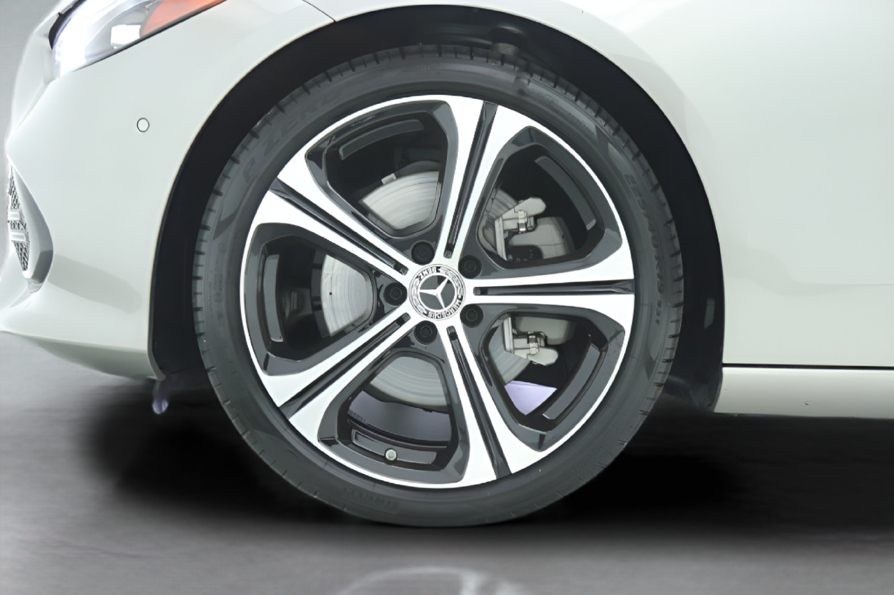 Certified 2023 Mercedes-Benz C 300 Sedan image 27
