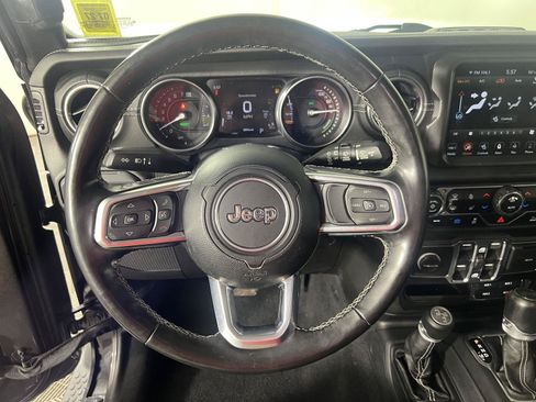 Used 2021 Jeep Wrangler Unlimited Sahara w/ Cold Weather Group AWD/4WD image 23