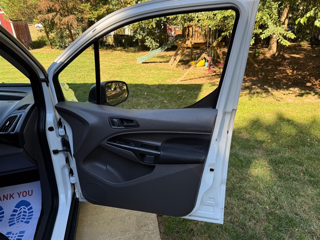 Used 2020 Ford Transit Connect XL FWD image 42