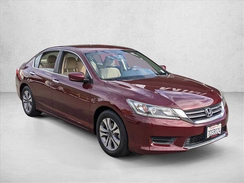 Used 2013 Honda Accord LX image 3