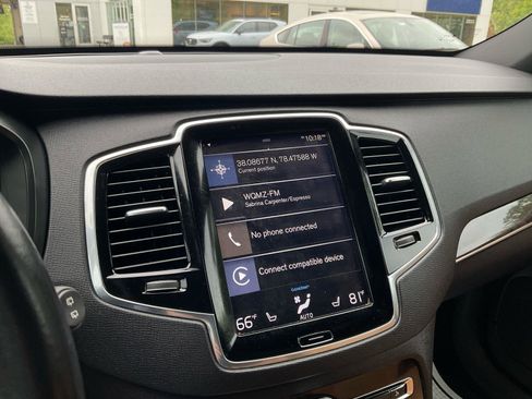 Used 2017 Volvo XC90 T6 Momentum w/ Vision Package image 19