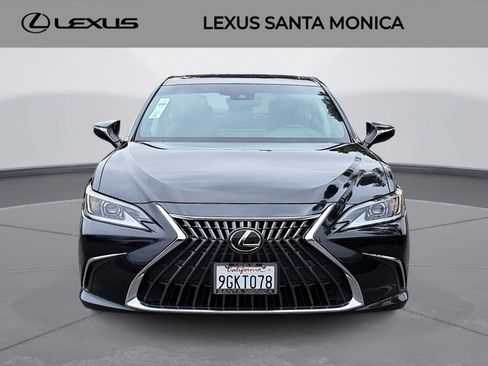 Used 2023 Lexus ES 350 w/ Premium Package FWD image 2