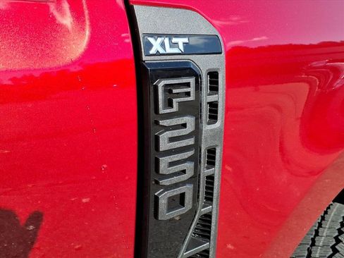 New 2026 Ford F250 XLT w/ XLT Premium Package image 12
