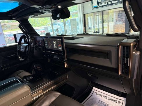 Used 2024 GMC Hummer EV 3X w/ Extreme Off-Road Package AWD/4WD image 60