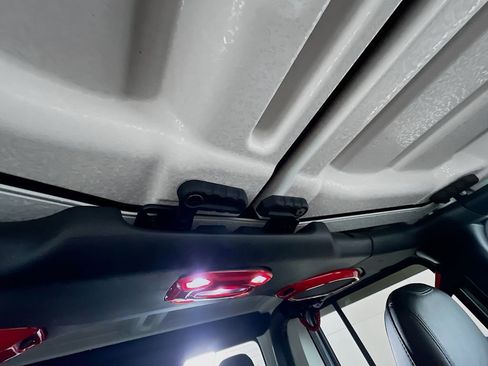 Used 2020 Jeep Gladiator Rubicon image 42