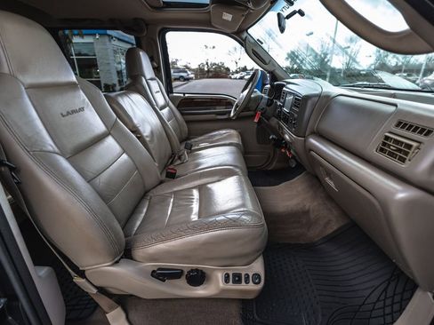 Used 2004 Ford F250 Lariat image 32