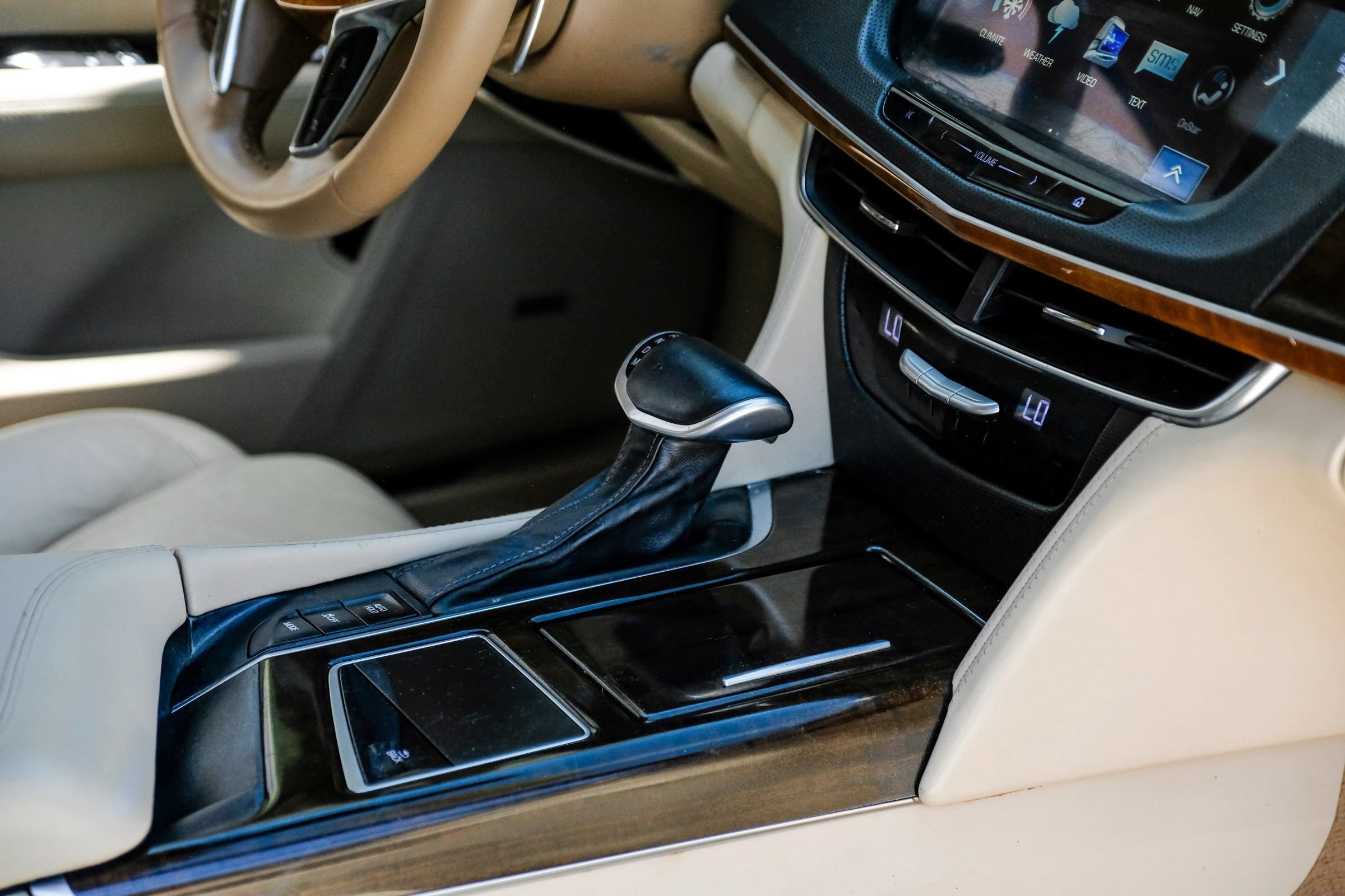Used 2018 Cadillac CT6 Platinum AWD/4WD image 31