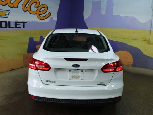 Used 2016 Ford Focus SE image 7