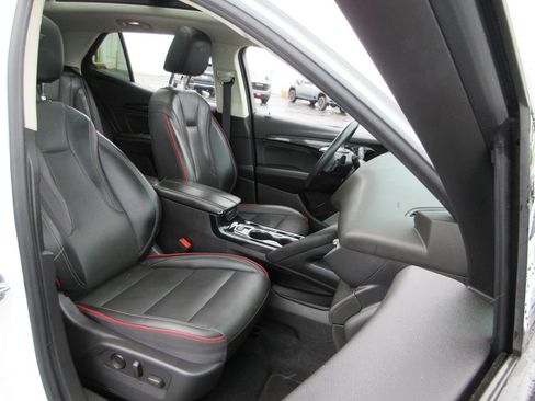 Certified 2022 Buick Envision Essence w/ Sport Touring Package AWD/4WD image 20