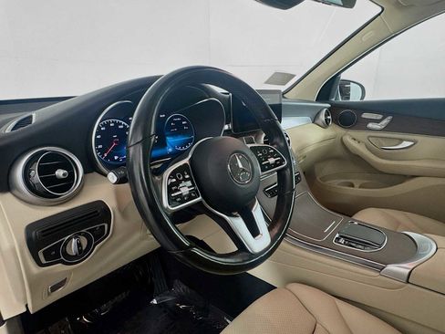 Used 2022 Mercedes-Benz GLC 300 4MATIC image 12