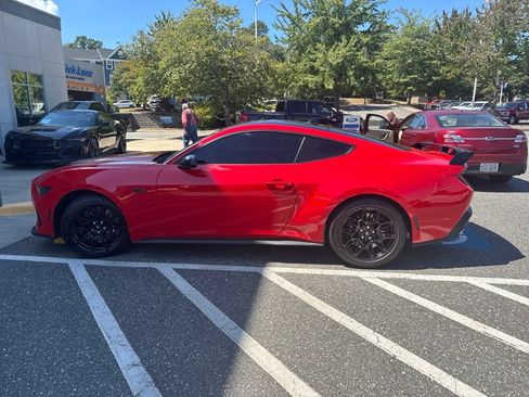 Used 2024 Ford Mustang GT Premium w/ GT Performance Package RWD image 10