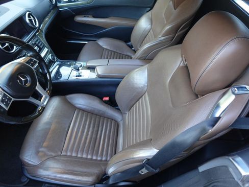 Used 2015 Mercedes-Benz SL 400 image 16
