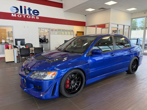 Used 2005 Mitsubishi Lancer Evolution AWD/4WD image 3