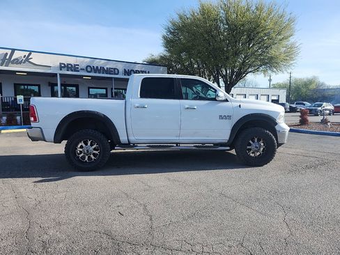Used 2017 RAM 1500 Laramie w/ Convenience Group image 2