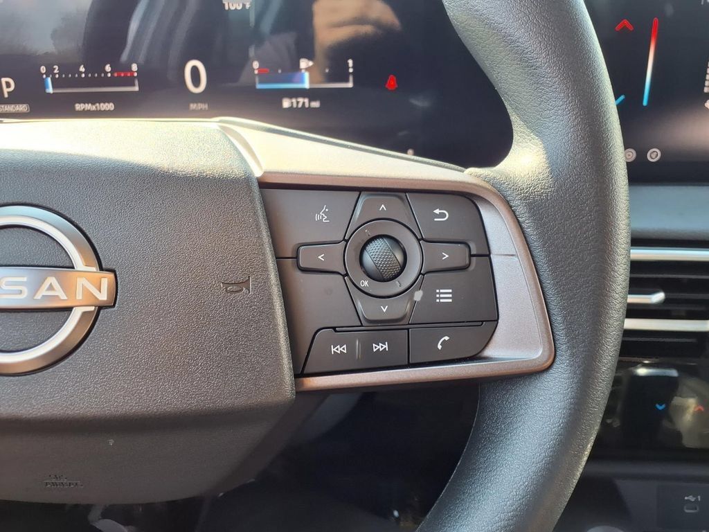 Used 2026 Nissan Sentra SV w/ Floor Mat Package FWD image 14