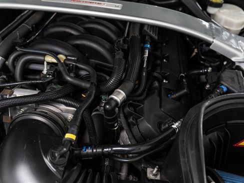 Used 2017 Ford Mustang Shelby GT350R w/ GT350R Equipment Group 920A RWD image 93