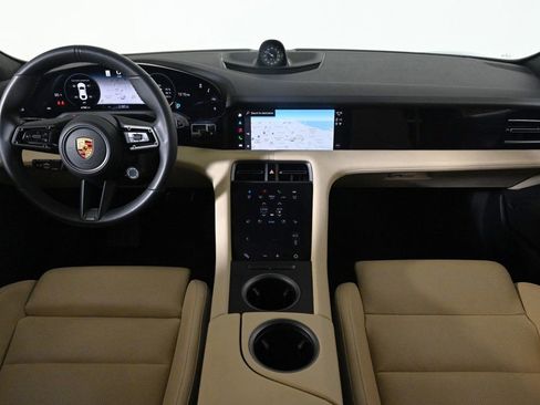 Certified 2023 Porsche Taycan GTS image 12