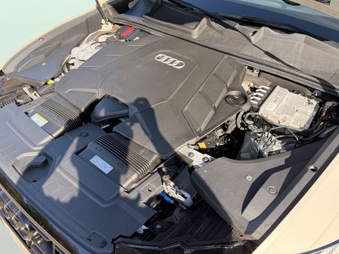 Used 2023 Audi Q8 Premium w/ Convenience Package image 15