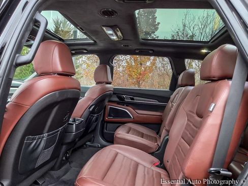 Used 2023 Kia Telluride SX Prestige image 13