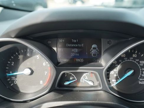 Used 2017 Ford Escape Titanium image 29