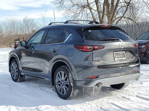 New 2025 MAZDA CX-5 Signature image 2