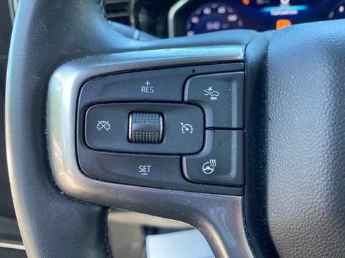 Used 2025 Chevrolet Silverado 1500 LT w/ Leather Package AWD/4WD image 7