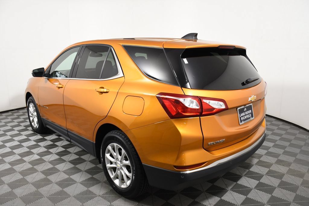 Used 2018 Chevrolet Equinox LT FWD image 4
