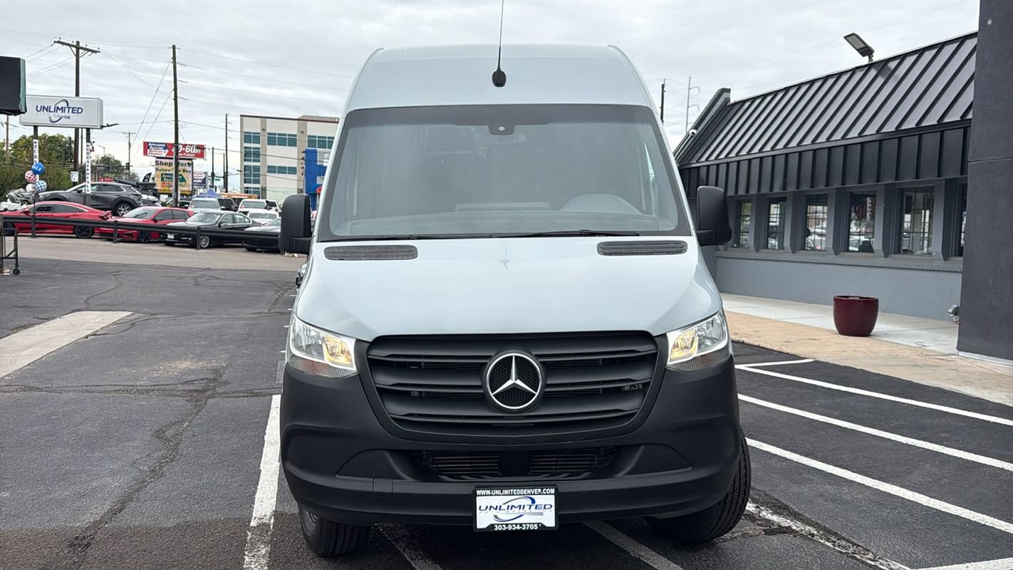 Used 2020 Mercedes-Benz Sprinter 2500 image 8
