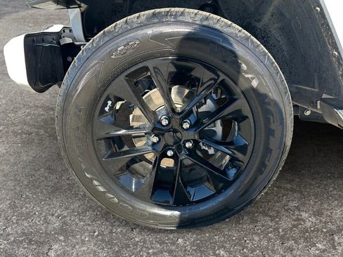 Used 2021 Jeep Wrangler Unlimited Sahara image 8