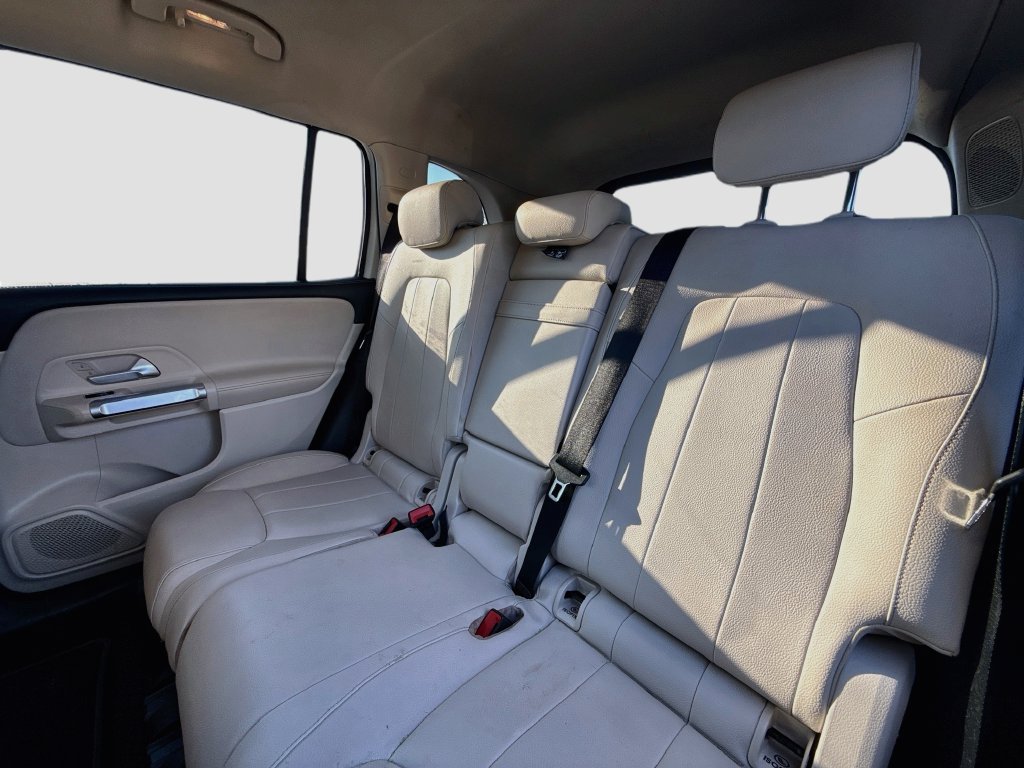 Used 2020 Mercedes-Benz GLB 250 4MATIC image 15