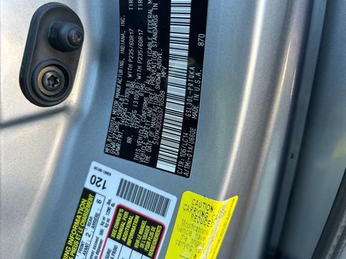 Used 2016 Toyota Sienna XLE FWD image 33