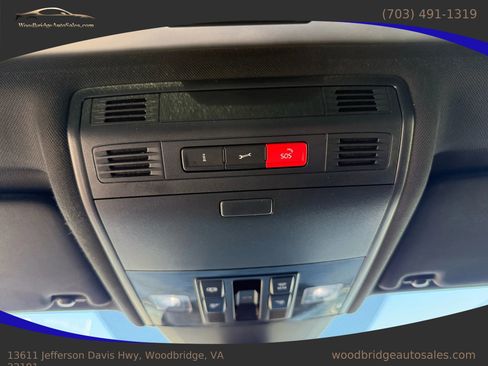 Used 2019 Volkswagen Golf 4-Door image 25