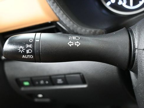 Used 2023 Nissan Sentra SV w/ SV Premium Package FWD image 21