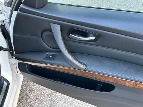 Used 2011 BMW 335d Sedan image 18