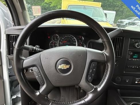Used 2023 Chevrolet Express 3500 w/ Power Convenience Package RWD image 15