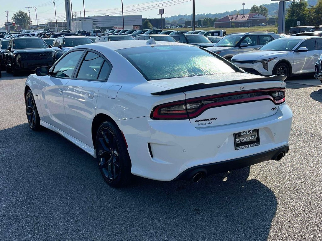 Used 2023 Dodge Charger R/T w/ Blacktop Package RWD image 26