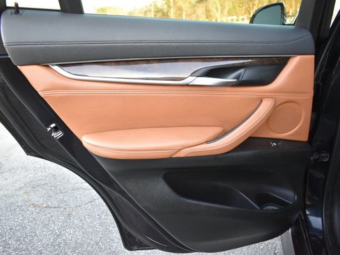 Used 2015 BMW X6 xDrive35i image 35