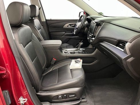 Certified 2019 Chevrolet Traverse LT image 38