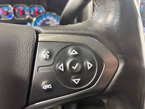 Used 2018 Chevrolet Silverado 1500 LT w/ All Star Edition AWD/4WD image 31