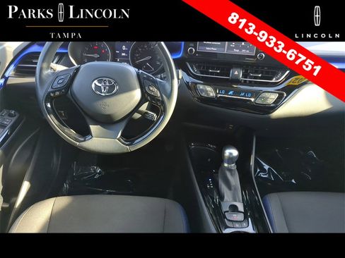 Used 2021 Toyota C-HR XLE image 11