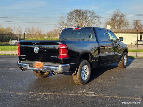 Used 2023 RAM 1500 Laramie AWD/4WD image 11