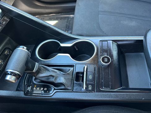 Used 2021 Kia K5 LXS image 41