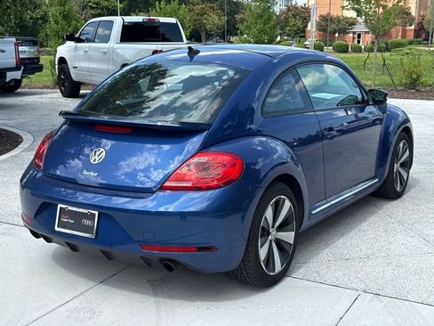 Used 2013 Volkswagen Beetle R-Line FWD image 7