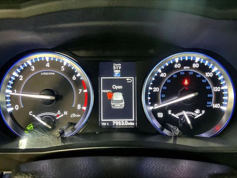 Used 2014 Toyota Highlander XLE image 26