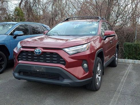 Certified 2023 Toyota RAV4 XLE AWD/4WD image 5